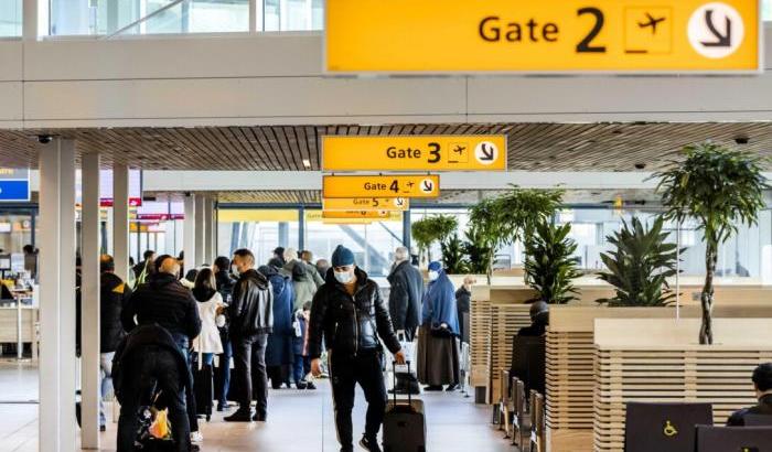 La nuova variante spaventa l'Italia: 44mila sono da rintracciare dopo il rientro dal Regno Unito