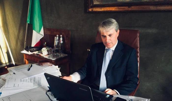 Il sindaco di Varese attacca Gallera: "Sui vaccini numeri inaccettabili"