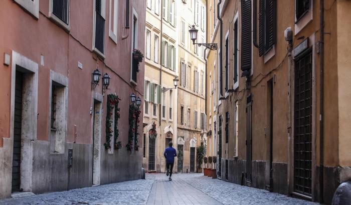Da oggi tutti in zona gialla tranne cinque regioni: ecco quali sono e cosa si può fare