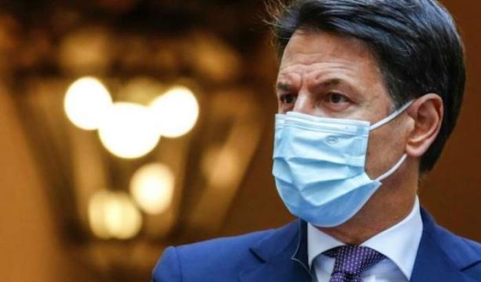 Conte non chiude a Italia Viva ma avvisa Renzi: "Non mi umilio per te"