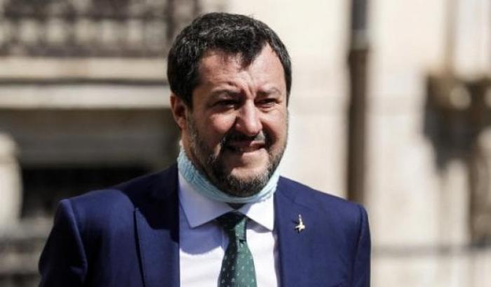 Aumentano contagi e morti ma Salvini si oppone di nuovo alla zona rossa in Lombardia
