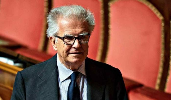 000596D7-luigi-zanda Luigi Zanda