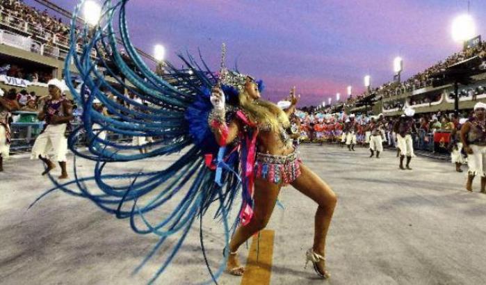 Brasile sommerso dai contagi: cancellato il carnevale di Rio de Janeiro