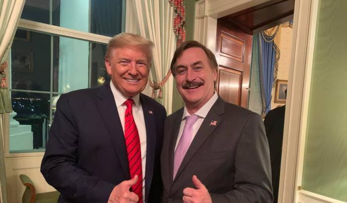 Trump e Mike Lindell