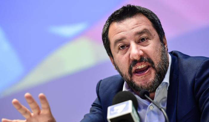 Salvini si auto-compiace con i suoi: "La mossa della Lega ha spiazzato tutti e adesso..."