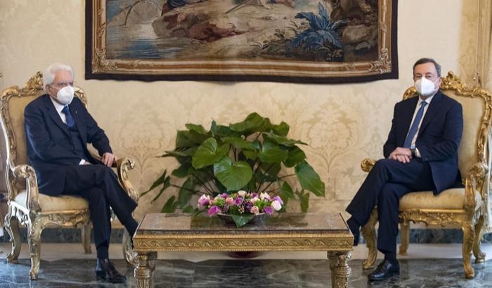 Mattarella dà l'incarico a Draghi e lui ha accettato con riserva