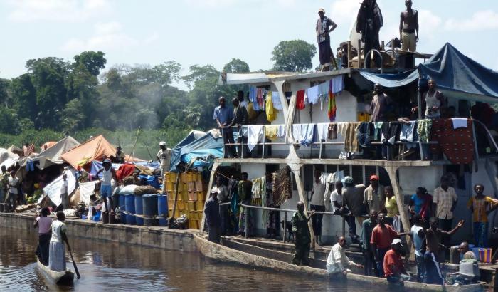 Naufragio nel fiume Congo