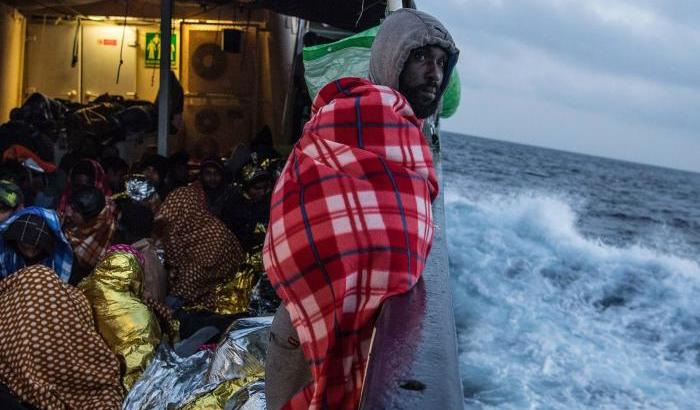 Mediterraneo, il mare della morte e i silenzi del Palazzo (Chigi)