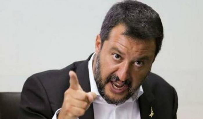 Salvini come Trump nega l'emergenza: "Aumentano i contagi perché si fanno più tamponi..."