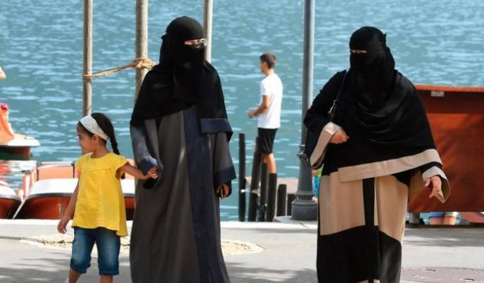 Donne col burqa in Svizzera