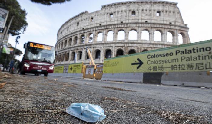 Dopo un anno di pandemia non abbiamo imparato nulla mentre chi è ricco e paga vince