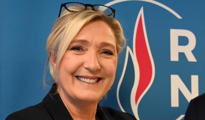 Francia nelle mani di Le Pen: il 48% pensa che vincerà nelle elezioni del 2022