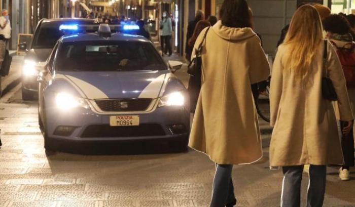 Solito copione nel livornese: la Polizia scopre due feste private e sanziona 14 persone