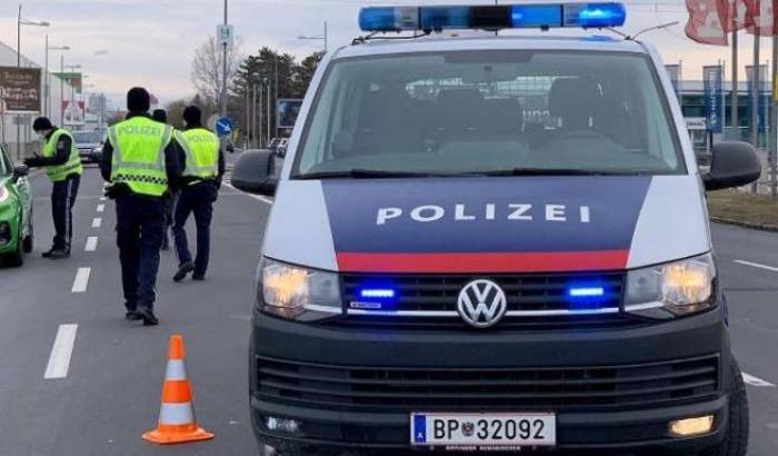 Troppi contagi Covid: "sigillata" la cittadina austriaca di Wiener Neustadt