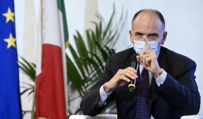 Enrico Letta cerca di compiere una rivoluzione: "Al Pd serve una cura choc"