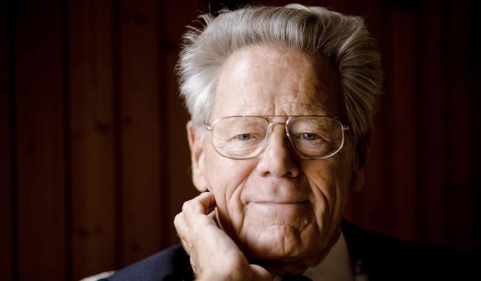 Hans Kung, il teologo progressista propugnatore della pace tra le religioni