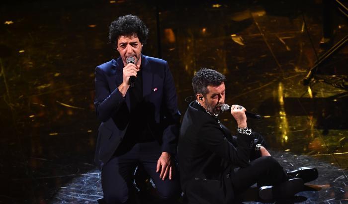 I cantanti Silvestri e Gazzé contro Franceschini: "Deve ascoltare il settore per non farlo morire"