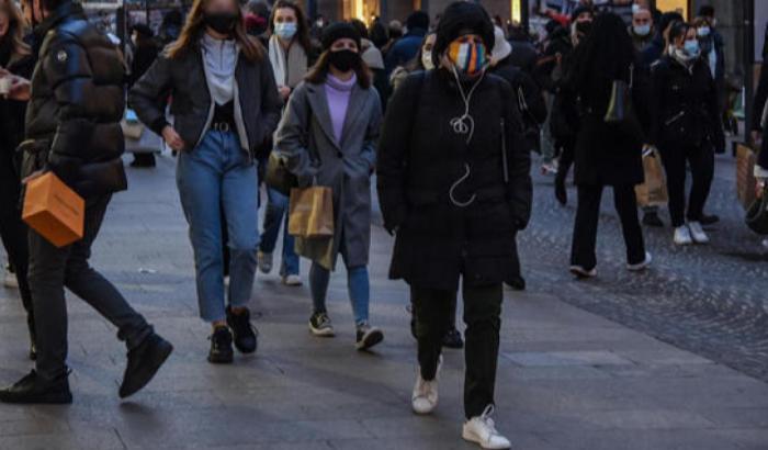 Rt nazionale a 0,92: ulteriore calo in Italia, ma troppo lentamente