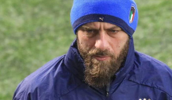 De Rossi dopo il ricovero per Covid: "Ho avuto paura, ho una polmonite e non potevo curarla a casa"