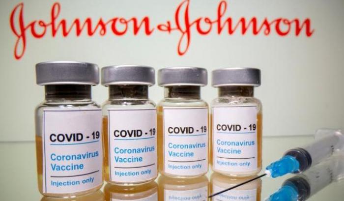 Rinviata la decisione sul vaccino Johnson&Johnson negli Usa: il Cdc vuole altri dati