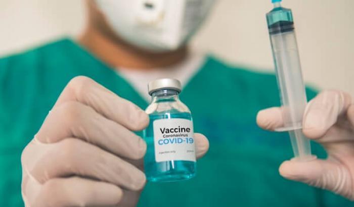 In arrivo per l'Italia 6,5 milioni e mezzo di vaccini in più (speriamo)