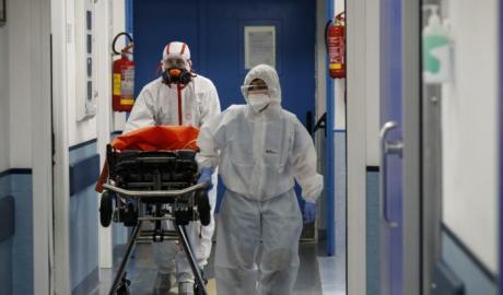 Aumentano i ricoveri e altri 75 decessi: ma il covid ancora non sfonda Aumentano i ricoveri e altri 75 decessi: ma il covid ancora non sfonda