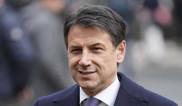 Conte sul 1° Maggio: "Riscriviamo lo statuto dei lavoratori pensando a precari e tecnologie invasive"