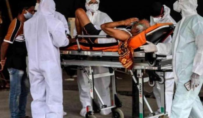 Un fungo potenzialmente fatale sta colpendo i pazienti affetti da Covid in India