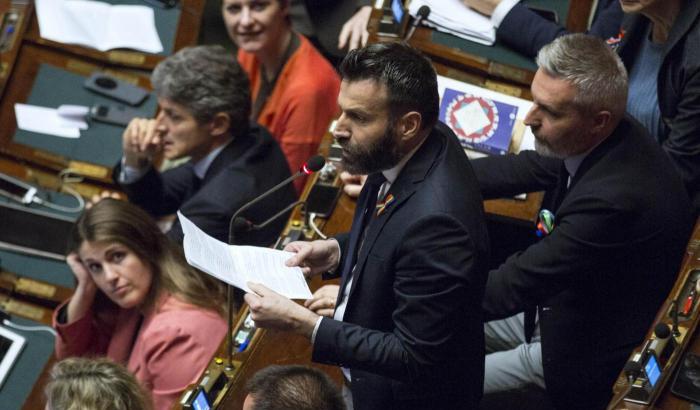 La destra fa le barricate contro il Ddl Zan: ancora ostruzionismo e ritardi