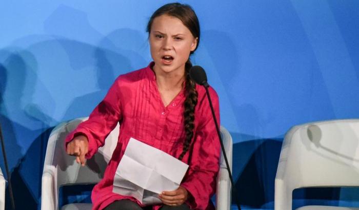 Greta Thunberg critica le emissioni della Cina e diventa vittima del body shaming