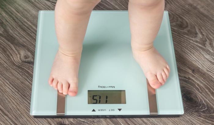 Lo studio di Coldiretti: "Dopo la pandemia un bambino italiano su tre è obeso"