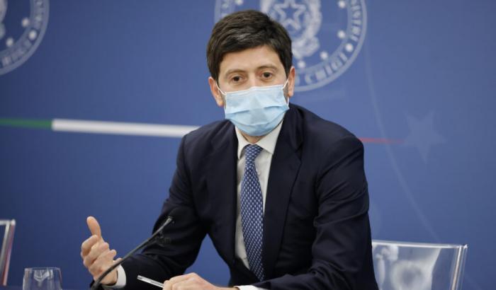 Speranza: "Da venerdì il 99% del Paese sarà in zona bianca"