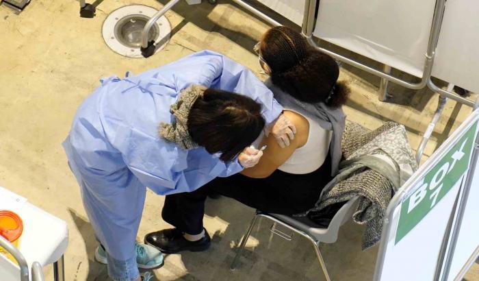 Mix di vaccini e Open day: ecco cosa ne pensano gli esperti