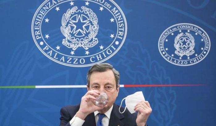 Mario Draghi e la sua mascherina