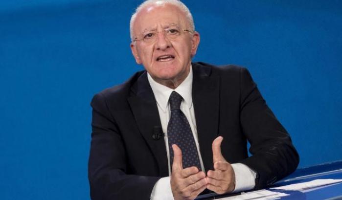 L' ironia di De Luca: "Si riapre non grazie a Salvini, ma nonostante lui e Meloni"