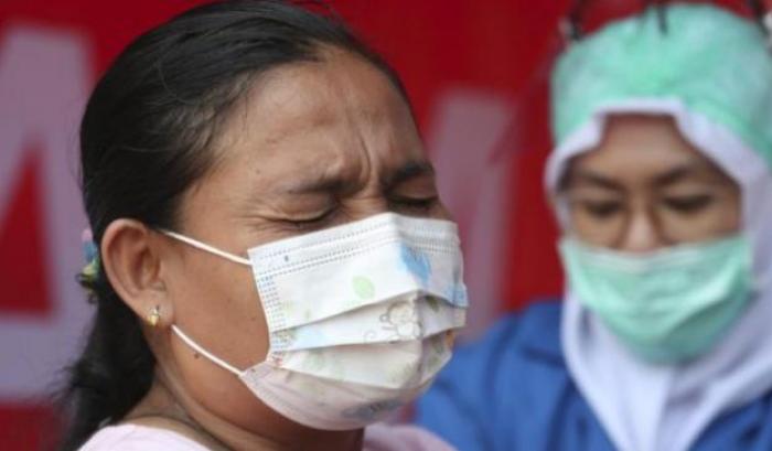L'Indonesia rischia la catastrofe a causa della variante Delta