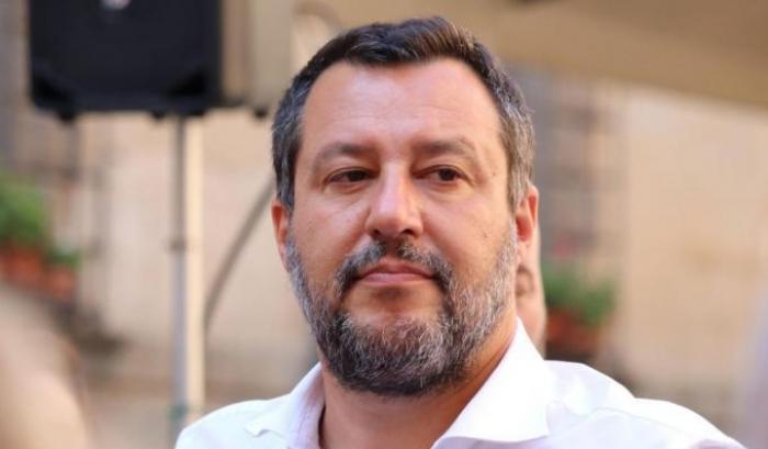 Salvini continua a difendere Adriatici prima che le indagini finiscano: "Normale girare con la pistola se..."