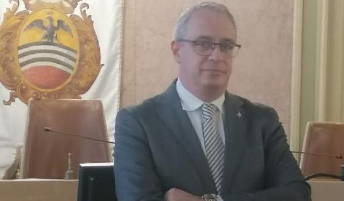 Quando in un'intervista del 2019 Adriatici affermava: "Sparare deve essere l'extrema ratio"