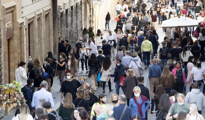 Proroga dello stato di emergenza al 31 dicembre: il Green pass al chiuso per i ristoranti dal 5 agosto