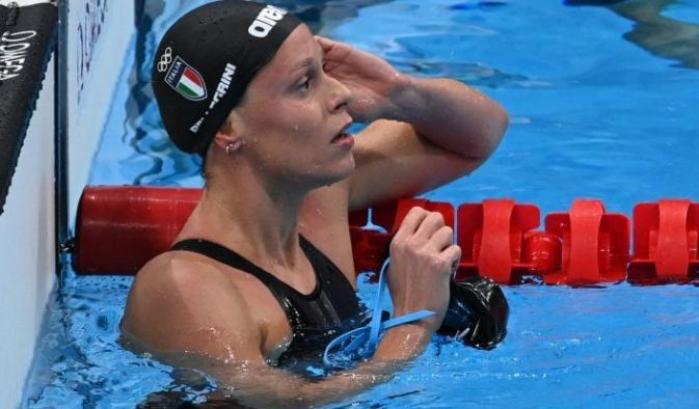 Federica Pellegrini si qualifica per la semifinale nei 200 stile libero (a 32 anni suonati)