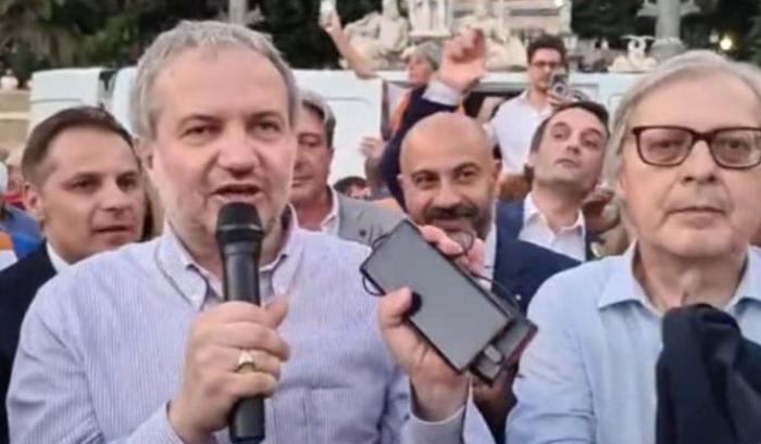 Sgarbi, Pillon, Paragone e Borghi: no-vax, negazionisti e no-pass hanno i loro nuovi idoli