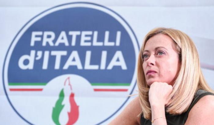 L'Italia è molto di Destra. Fratelli d'Italia cala nei sondaggi ma resta il primo partito