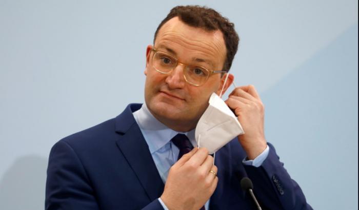 La Germania contro i no-vax: stop ai tamponi gratis per i non vaccinati