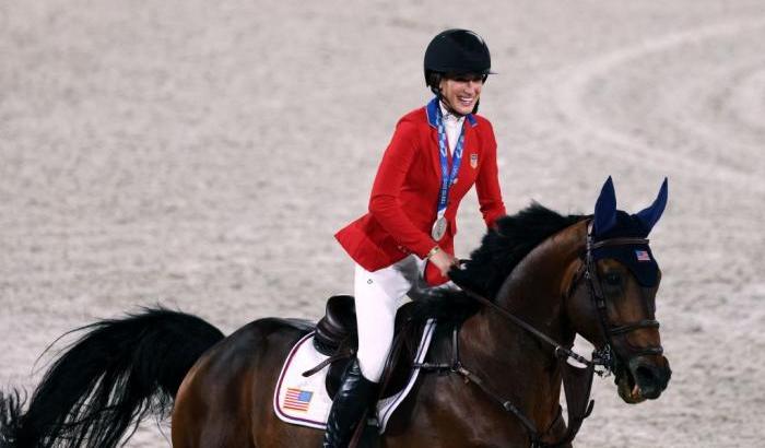 Jessica Springsteen d'argento: la figlia del boss seconda nel salto a ostacoli a squadre