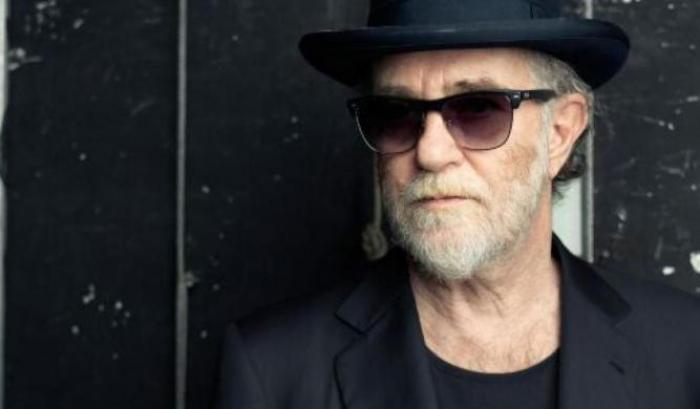 De Gregori difende Salmo: "Ai concerti mille persone e allo stadio 15mila, a che serve il Green pass?"