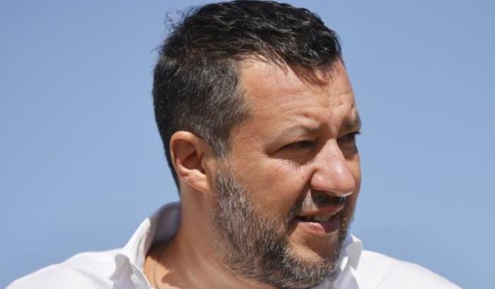 Già finita la compassione di Salvini per gli afghani: "Non possiamo accogliere tutti"