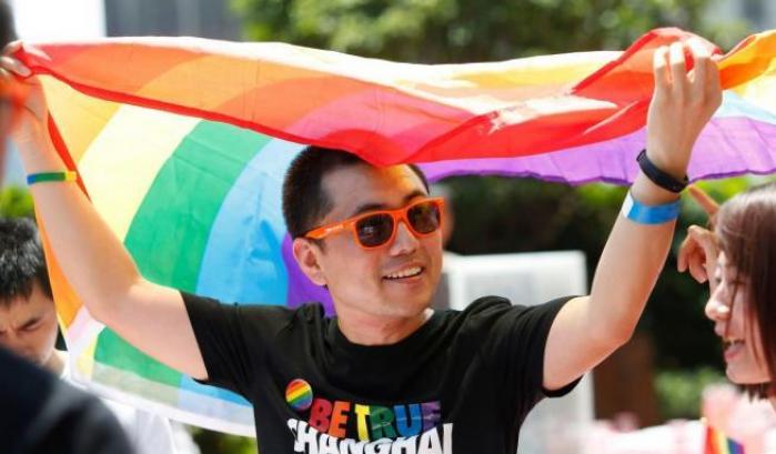 Università di Shanghai chiede lista degli studenti Lgbt