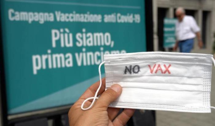 Gli anestesisti raccontano dei no vax: "Si convincono solo quando ricoverati"