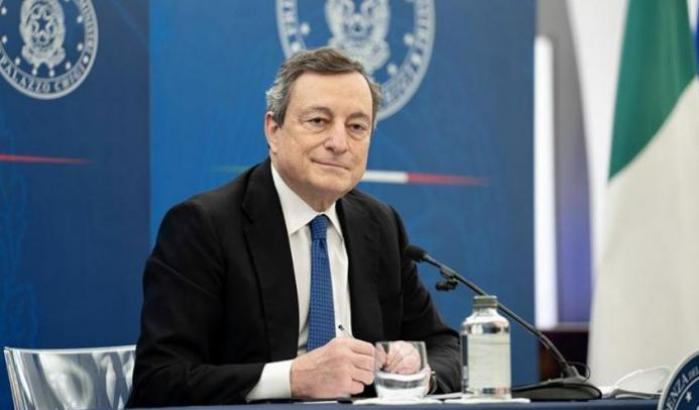 Mario Draghi durante la conferenza stampa