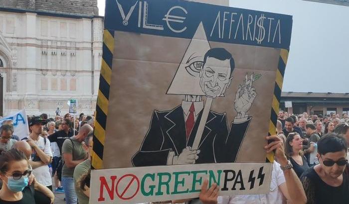 0005C70B-manifestazione-no-green-pass-a-bologna Manifestazione no green pass a Bologna